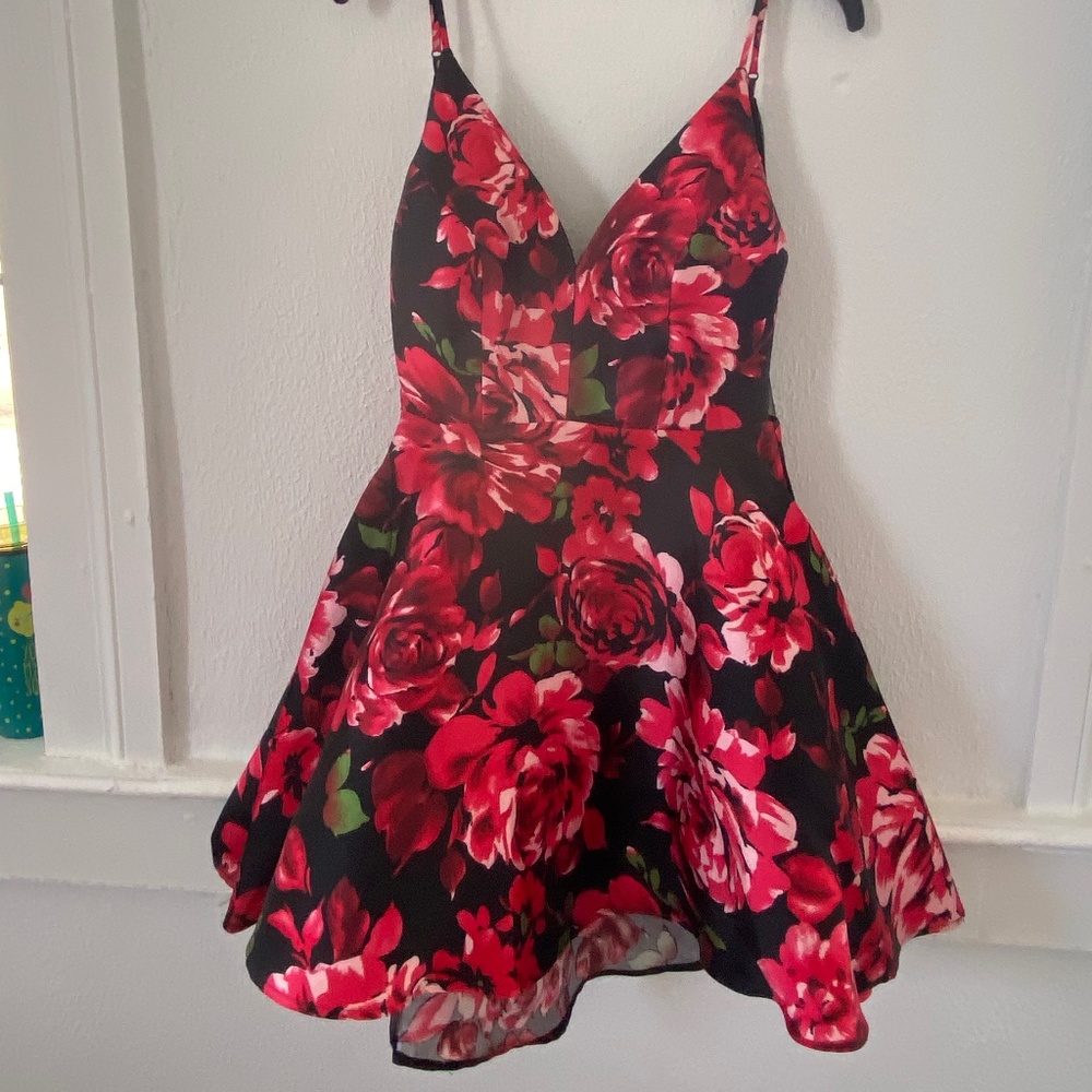 Homecoming / Formal Dress